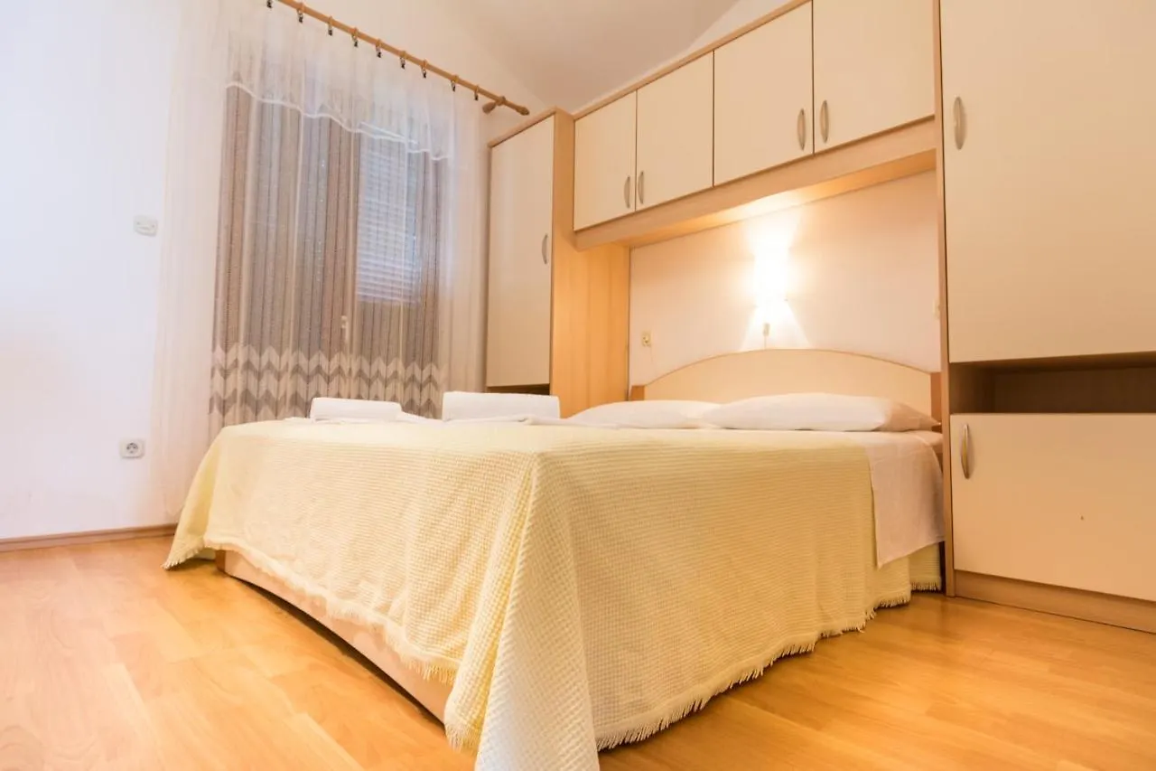 Apartments Adria Biograd Na Moru
