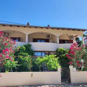  Apartman Busic