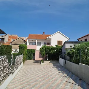  Apartman Simba