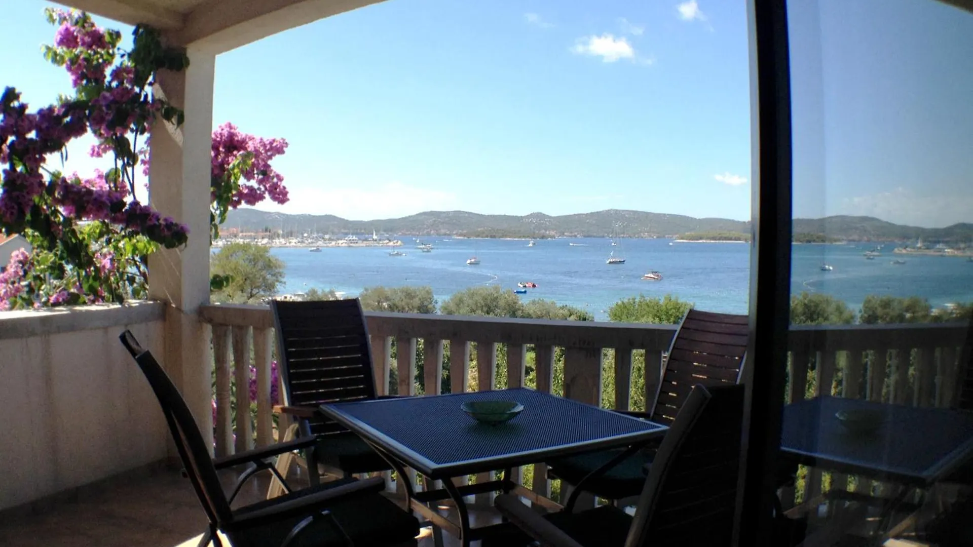 Apartments Adria Biograd Na Moru Croatie